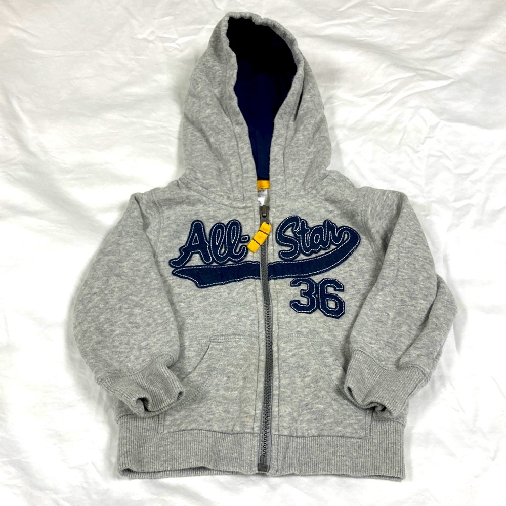 Carter’s boys hooded zip up sweatshirt size 18 months